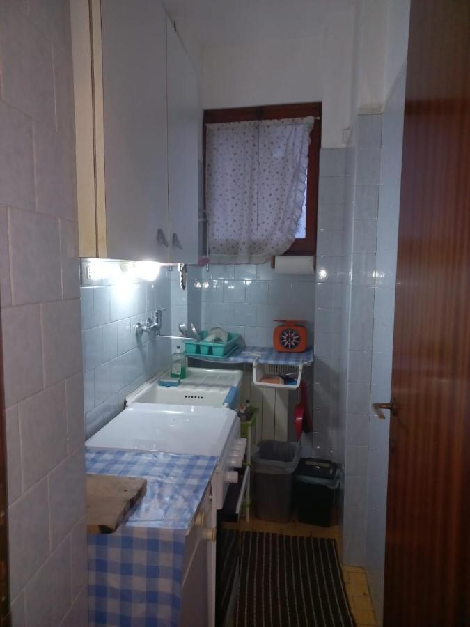 Lake Maggiore 2 Minutes Apartment Dormelletto Bagian luar foto